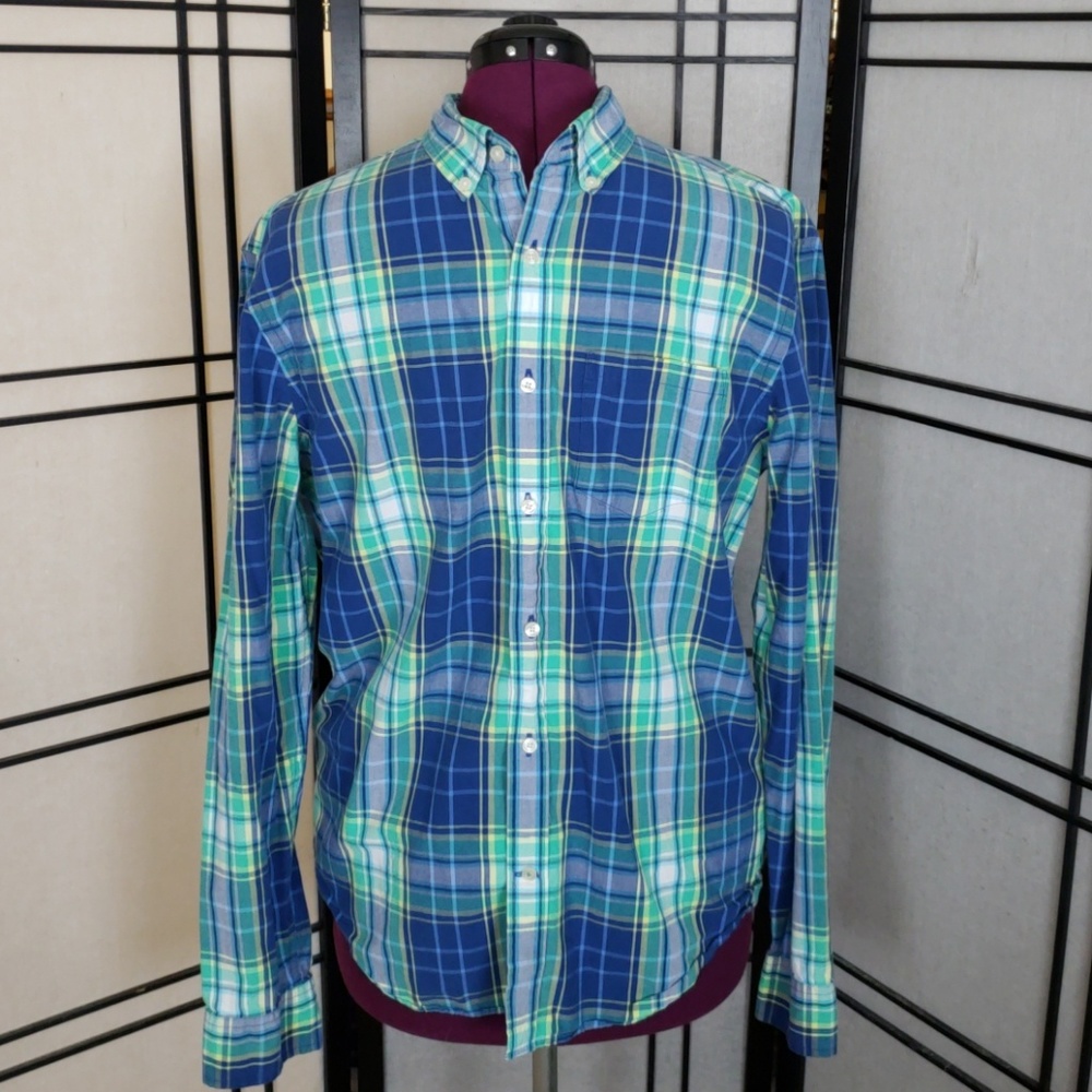 American Eagle Mens Athletic Fit Button Down Shirt